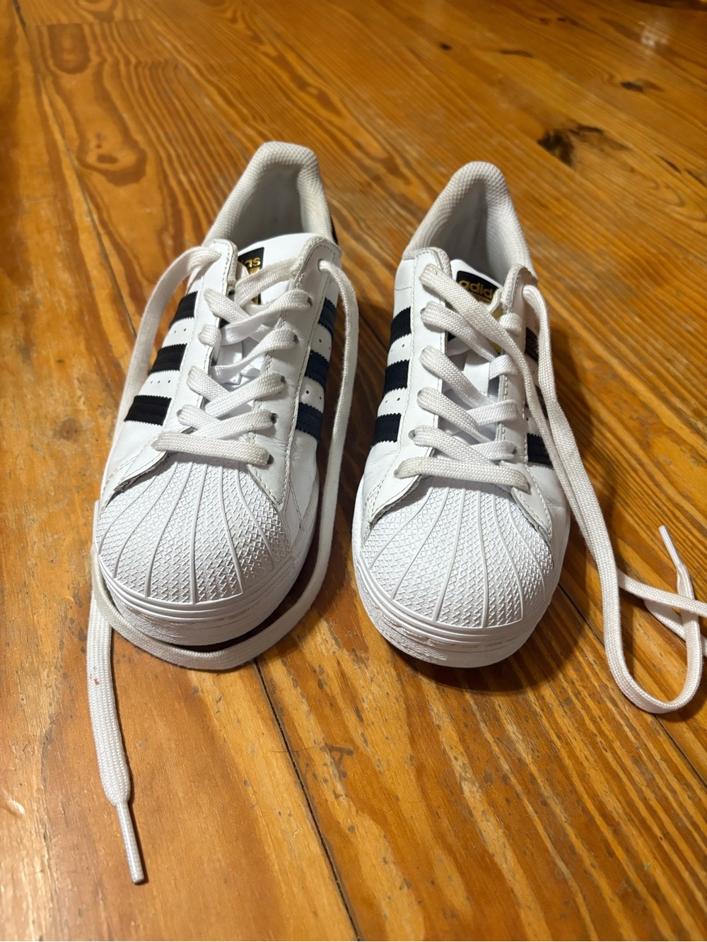 Adidas tennis shoes